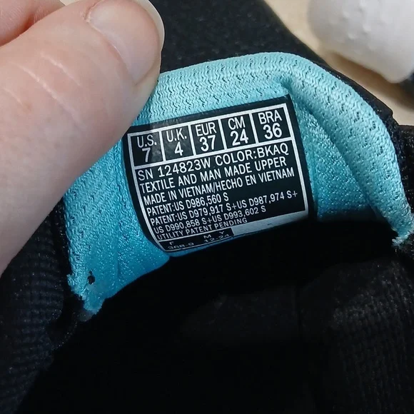 Skechers GOwalk Women's Black & Teal Accent Slip-On Athletic Sneakers Sz 7 EUC - Picture 6 of 8